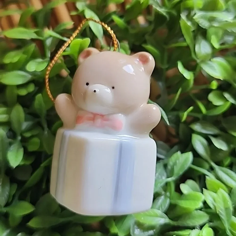 Vintage Russ Pastel Bear Ornaments Set Of 4